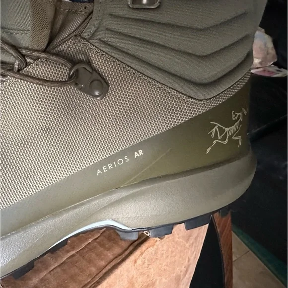 Arcteryx hike shoes size 12 1/2 - Picture 4 of 9